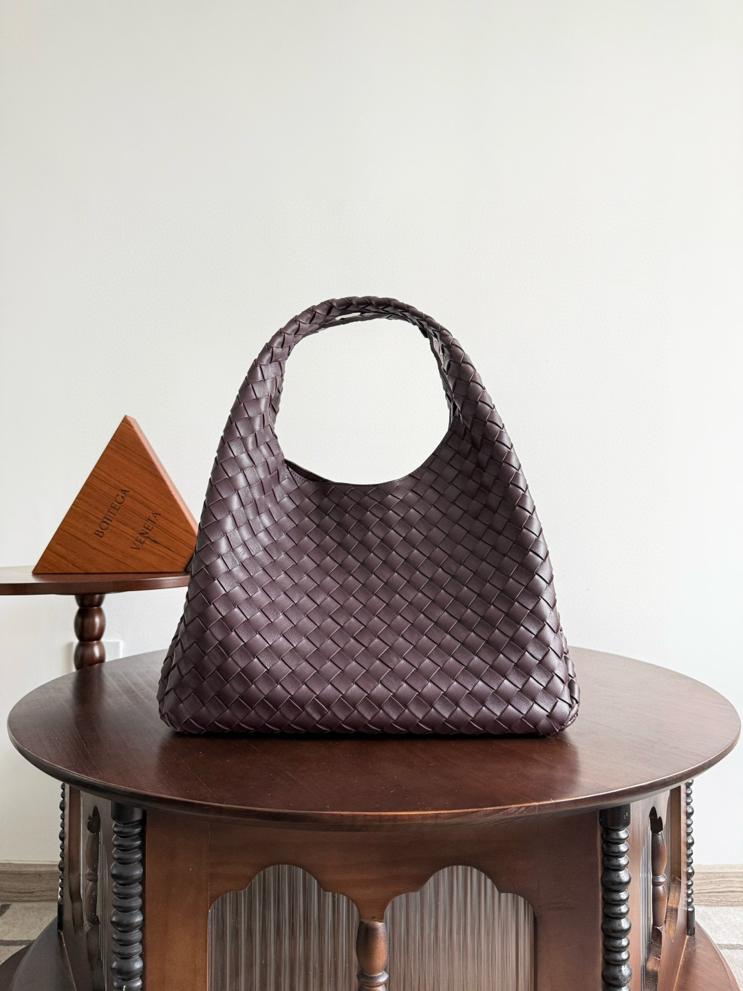 보테가 베네타 Bottega Veneta 844250 Campana 39cm