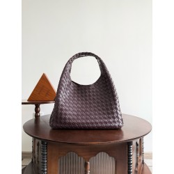 보테가 베네타 Bottega Veneta 844250 Campana 39cm