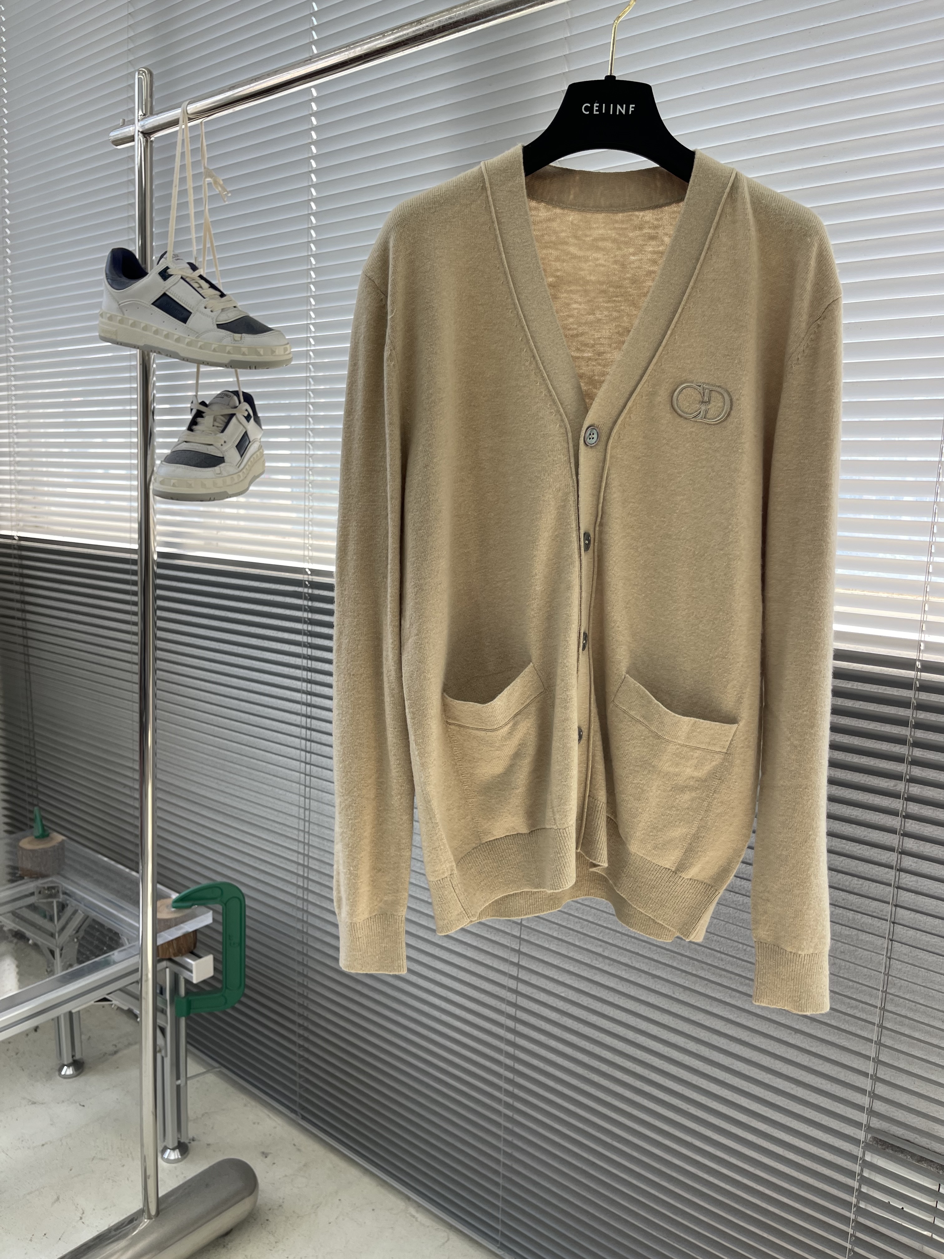 디올 DIOR 가디건