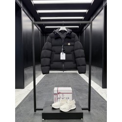 몽클레어 Moncler Calima  다운재킷