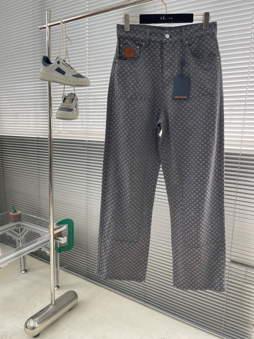 루이비통 Louis Vuitton 청바지