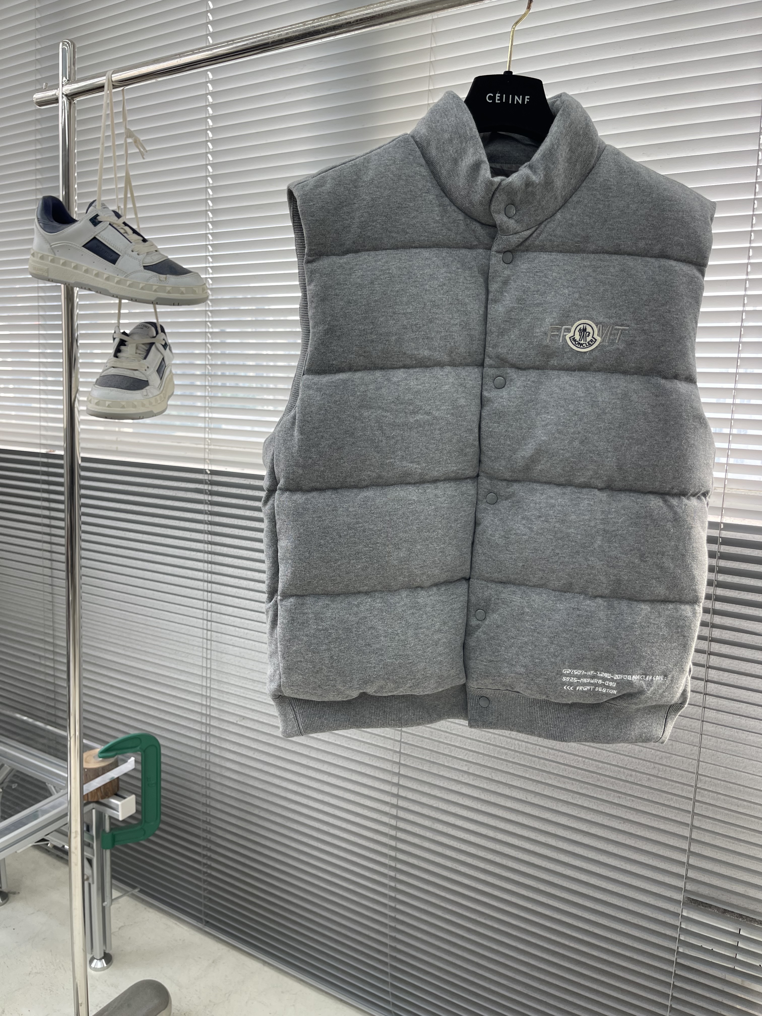 몽클레어 Moncler  조끼 패딩。