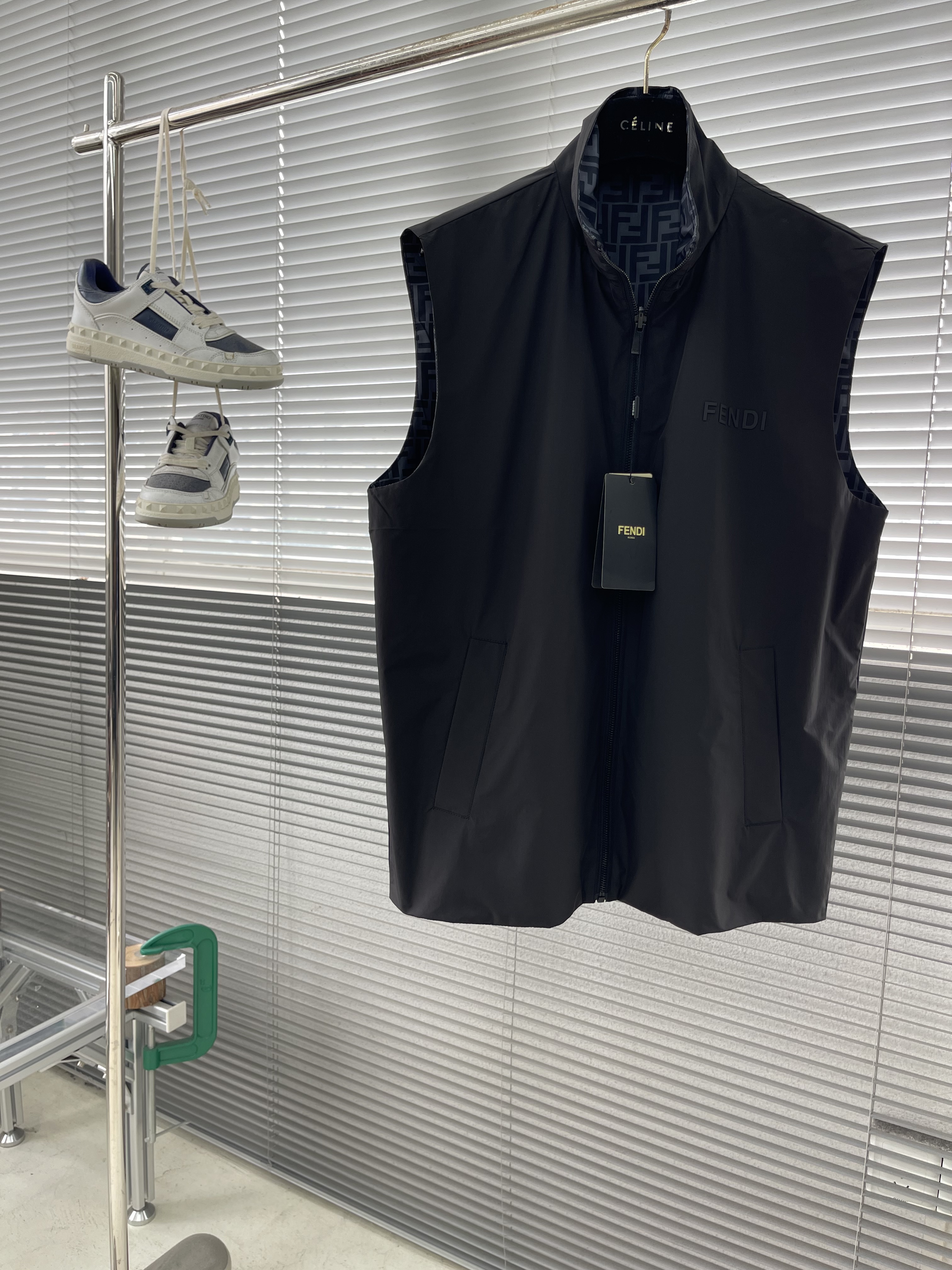 펜디 FENDI 양면 조끼