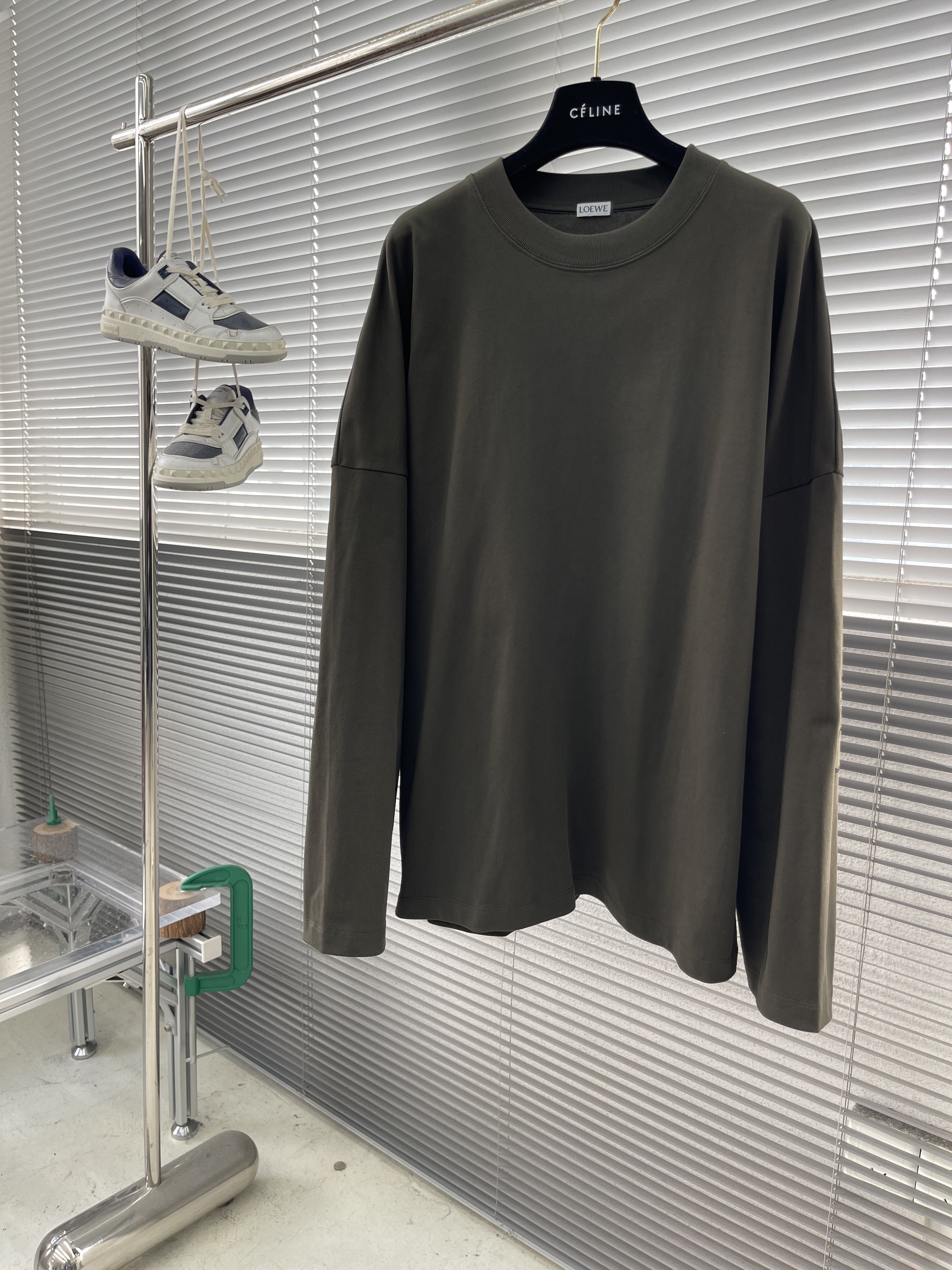 로로피아나 LOEWE 긴팔 티셔츠