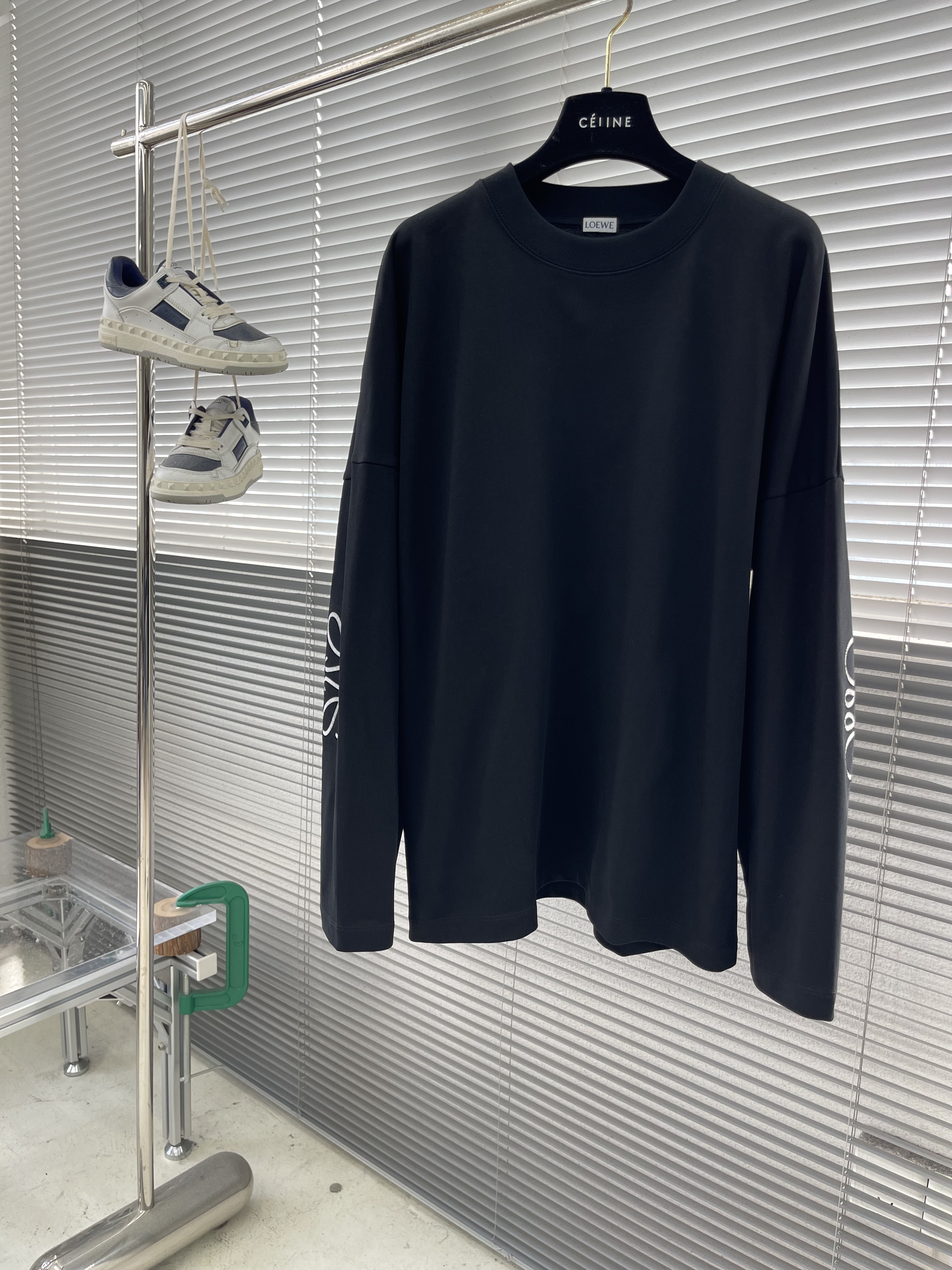 로로피아나 LOEWE 긴팔 티셔츠