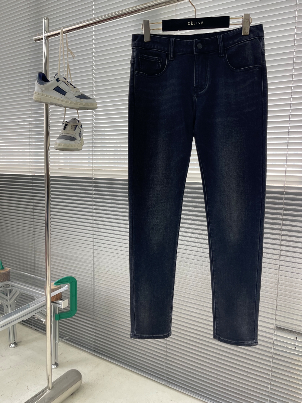 생로랑 Saint Laurent 청바지