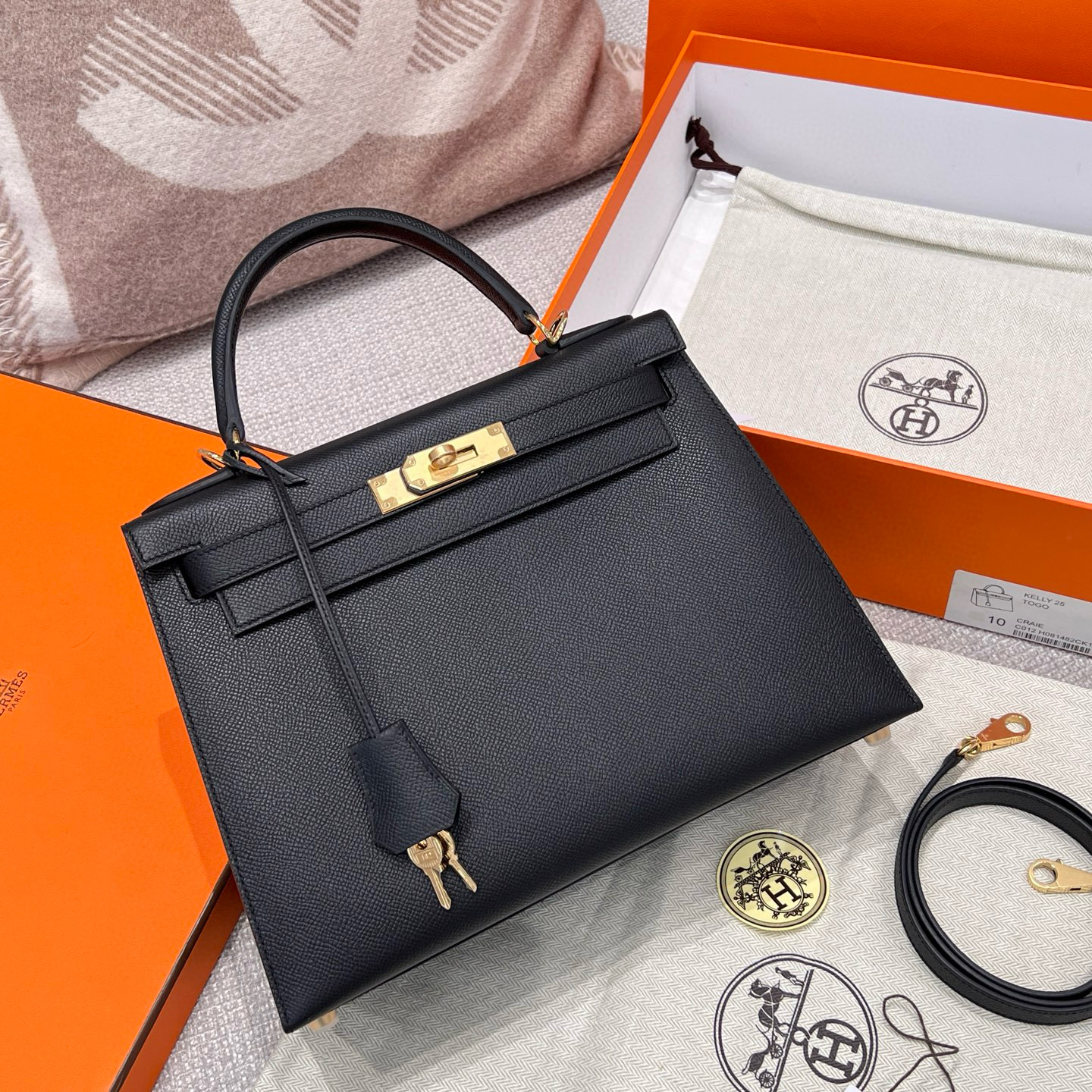 에르메스 Hermes Kelly 28cm Epsom 89 Noir/gold