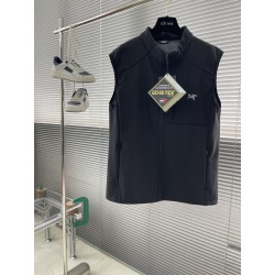 아크테릭스 ARC'TERYX 조끼