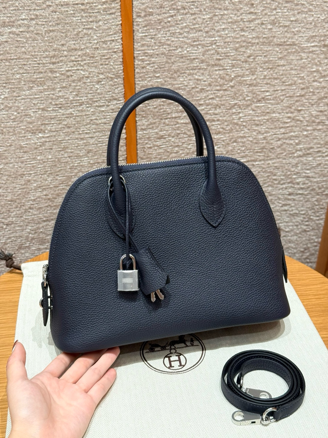 에르메스 Hermes Bolide 25cm Togo 2Z Blue Nuit/silver