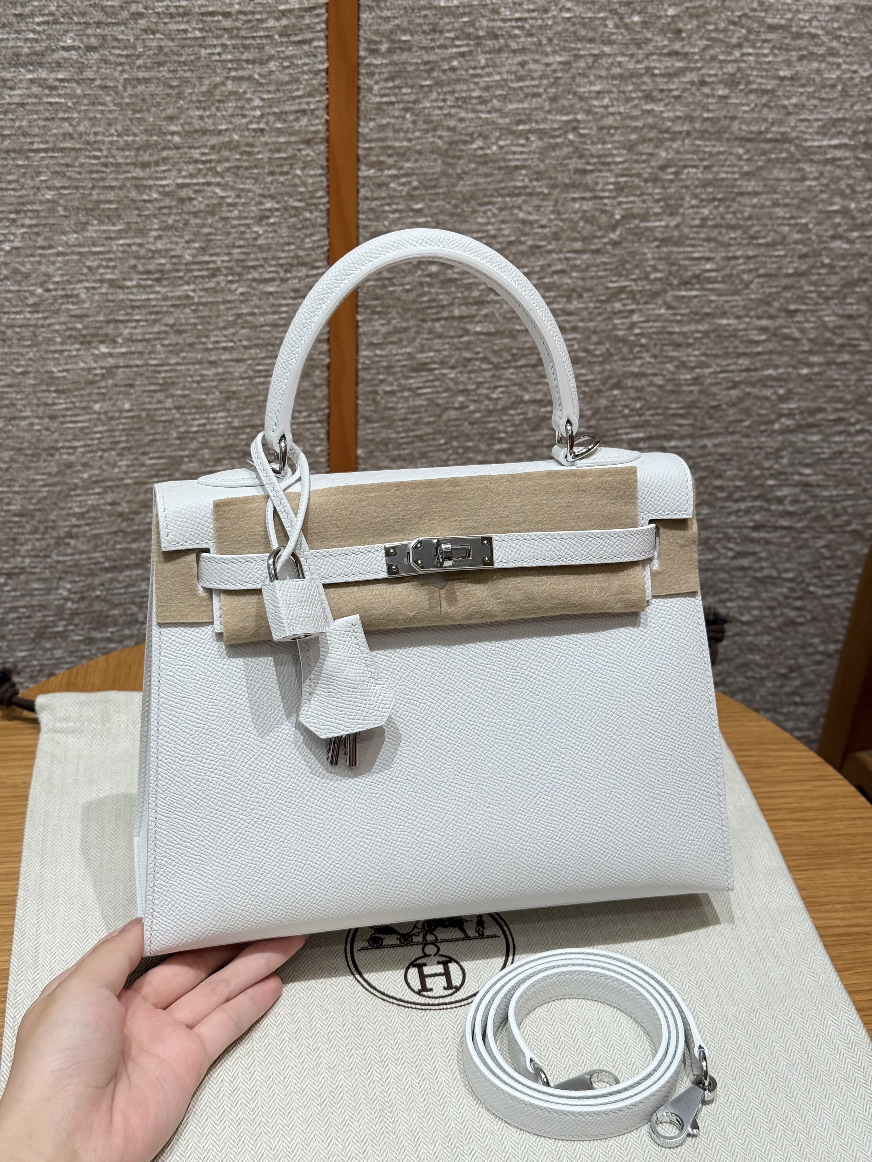 에르메스 Hermes Kelly 25cm Epsom 01 Blanc/silver