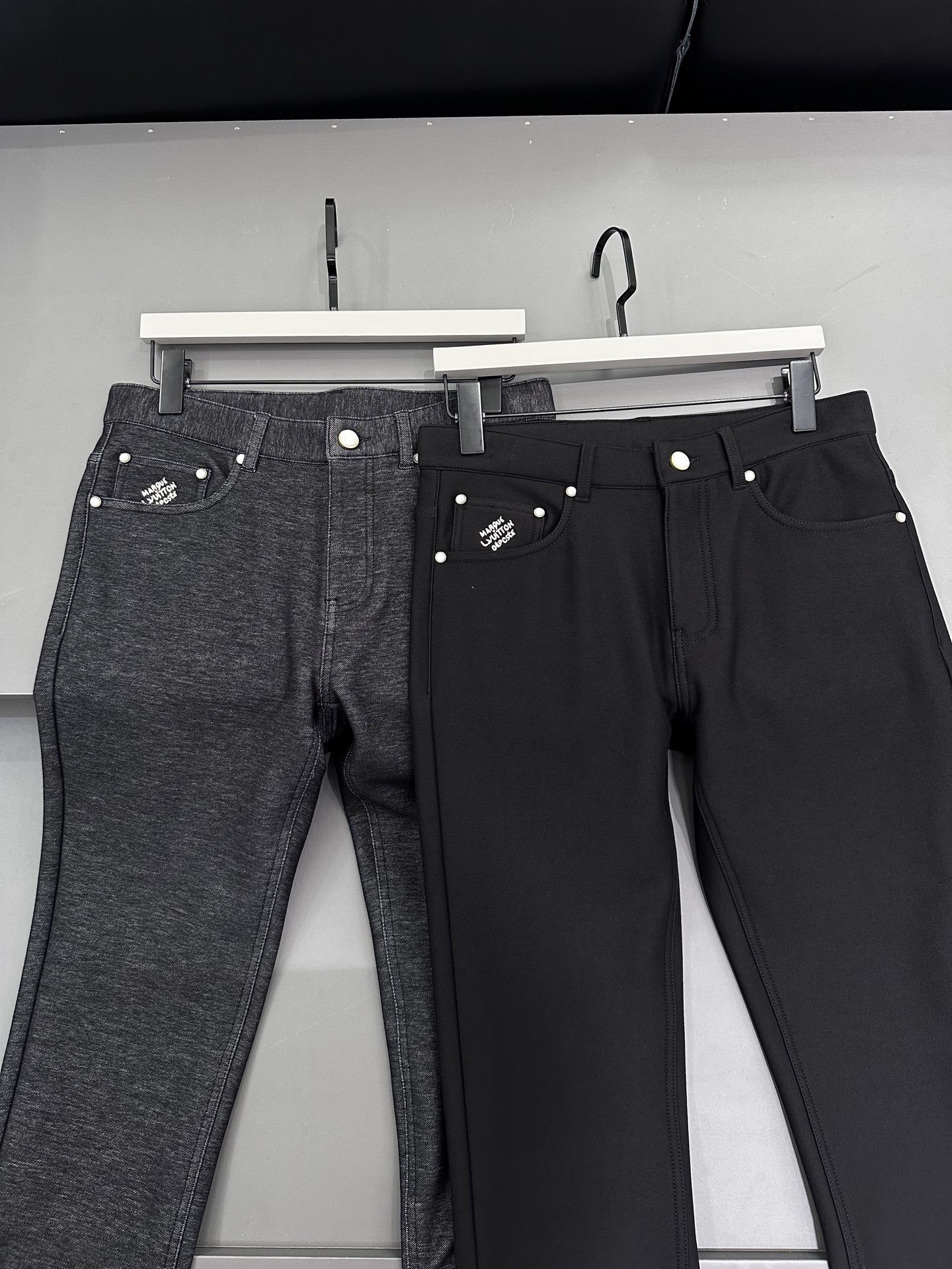 루이비통 Louis Vuitton 바지