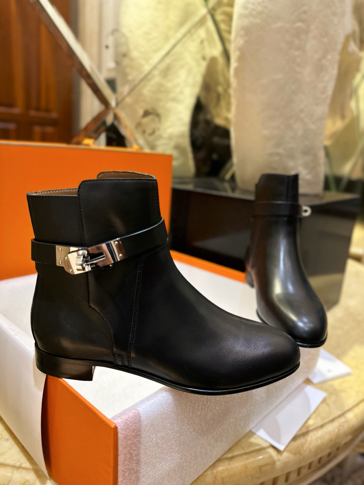 에르메스 Hermes Neo ankle boot 앵클 부츠 Black