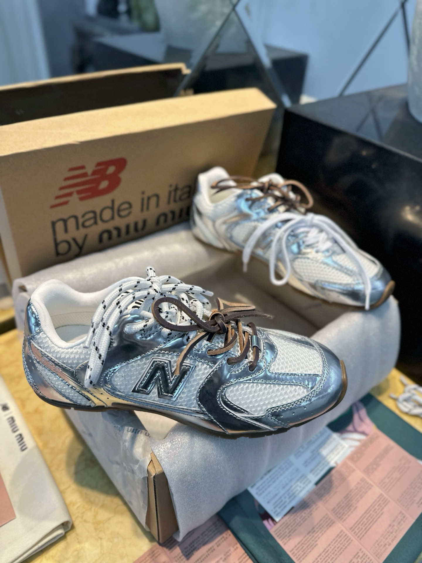 New Balance X Miu Miu 530 SL 스니커즈