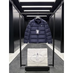 프라다 Prada 다운재킷 223。