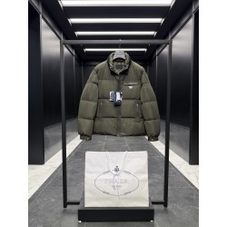 프라다 Prada 다운재킷 8806.