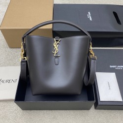 생로랑 Saint laurent/YSL 749036 Le 37 Small in Shiny Leather