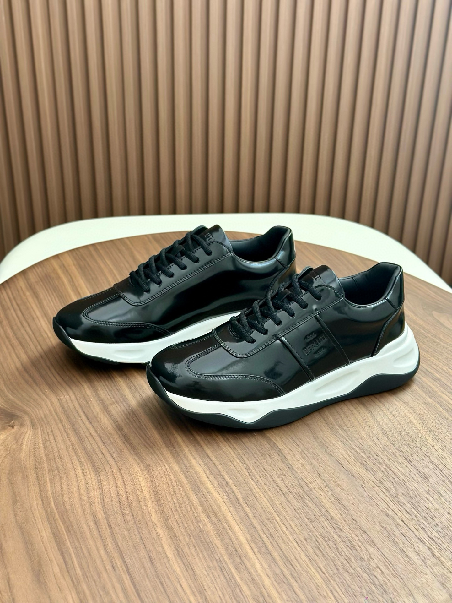 벨루티 Berluti 스니커즈