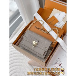 루이비통 Louis Vuitton M69423 지갑 19cm