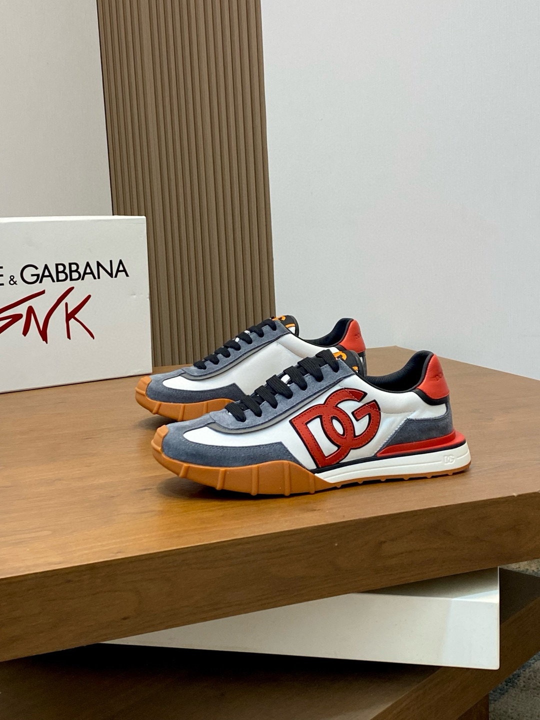 돌체앤가바나 Dolce&Gabbana 스니커즈