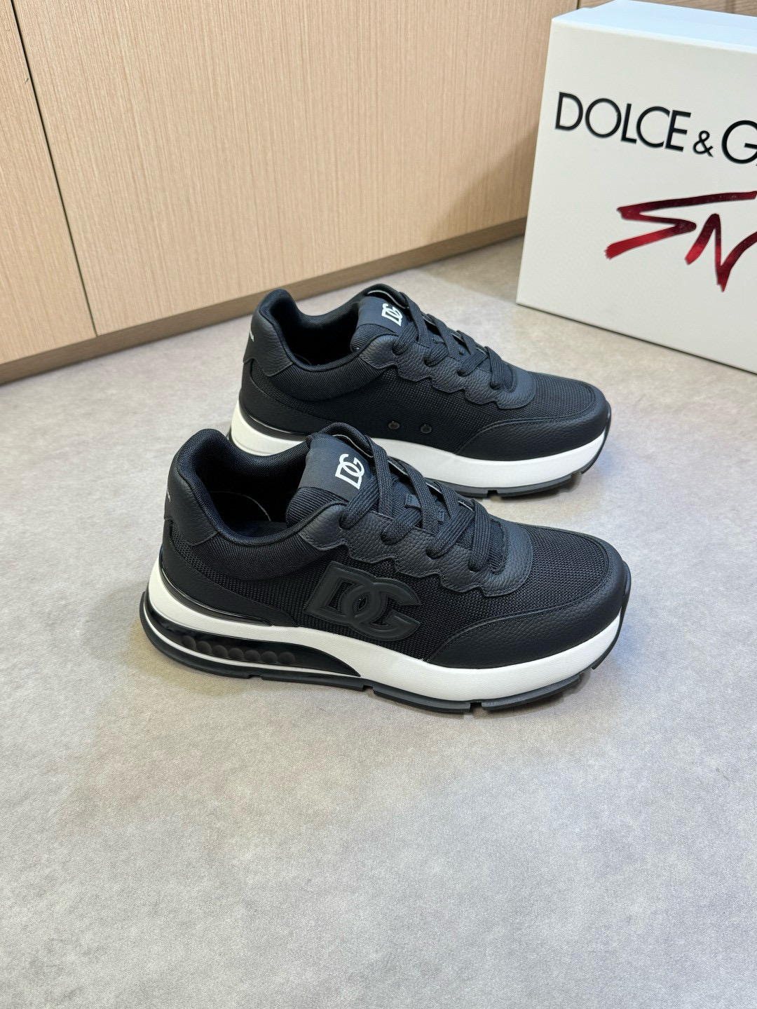 돌체앤가바나 Dolce&Gabbana 스니커즈