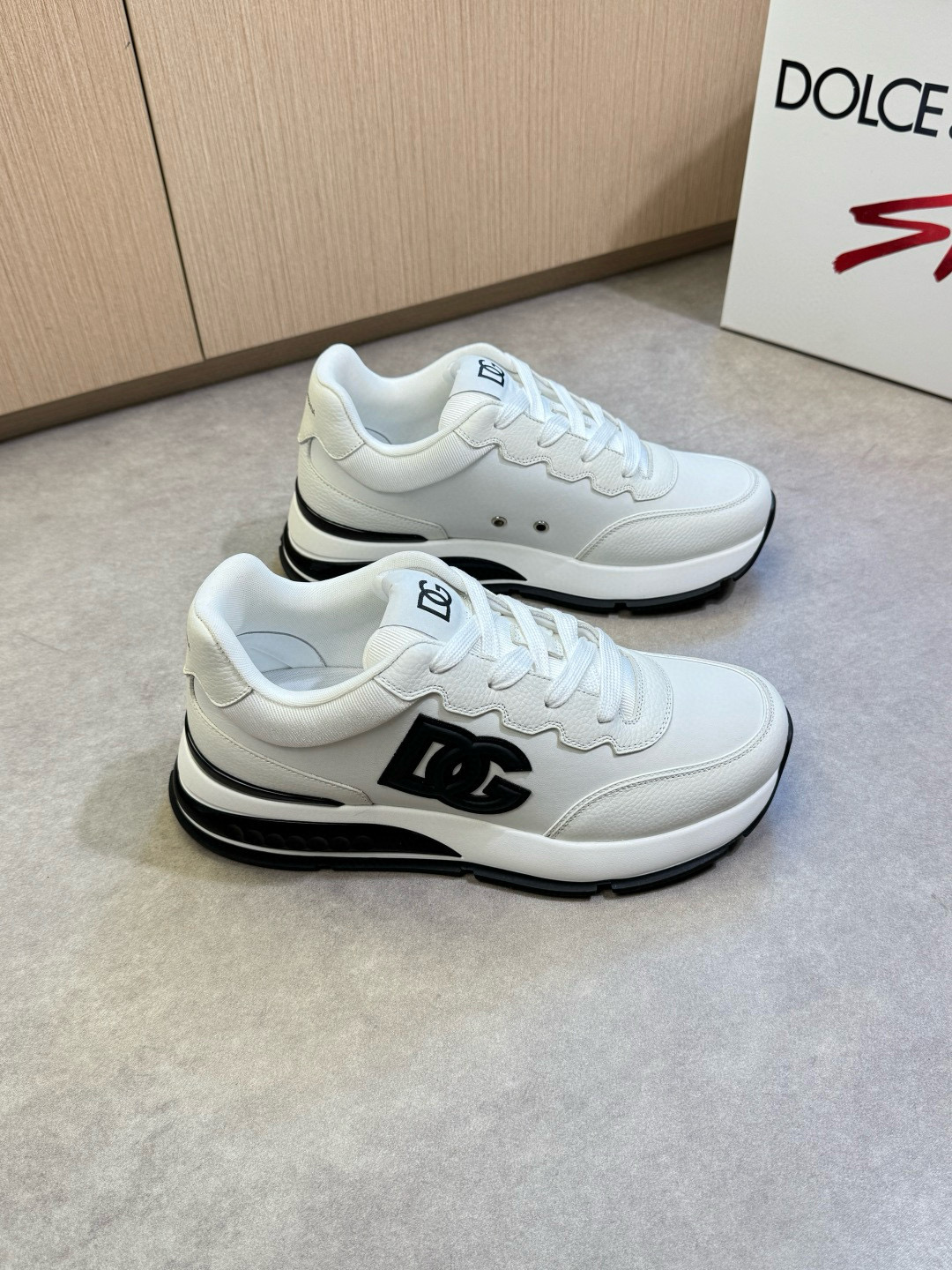 돌체앤가바나 Dolce&Gabbana 스니커즈