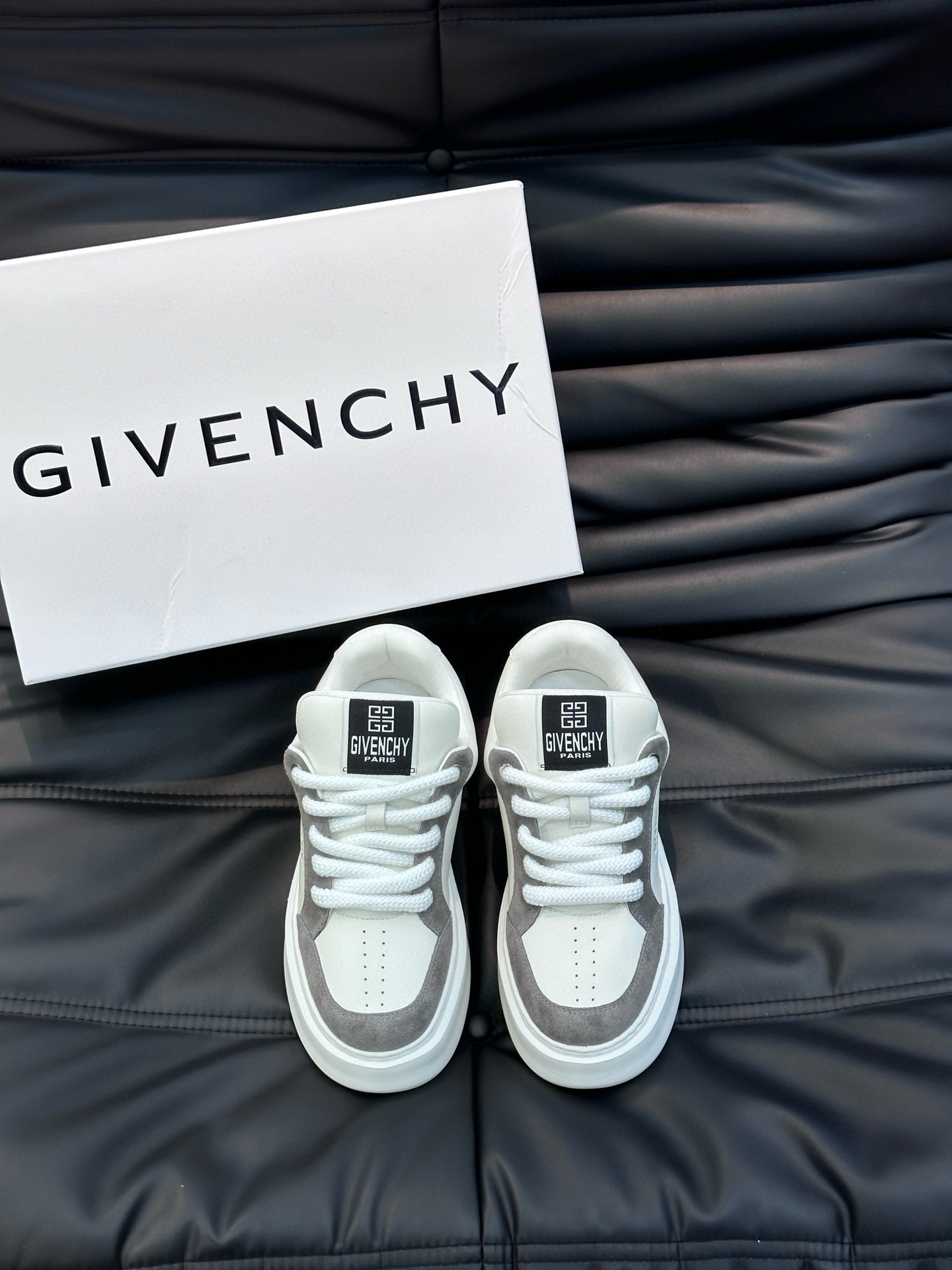 지방시 Givenchy 스니커즈