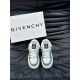 지방시 Givenchy 스니커즈