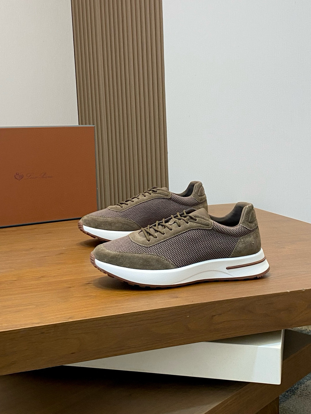 로로피아나 Loro Piana 스니커즈