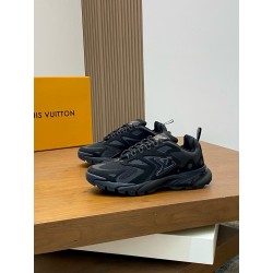 루이비통 Louis Vuitton Discovery 스니커즈