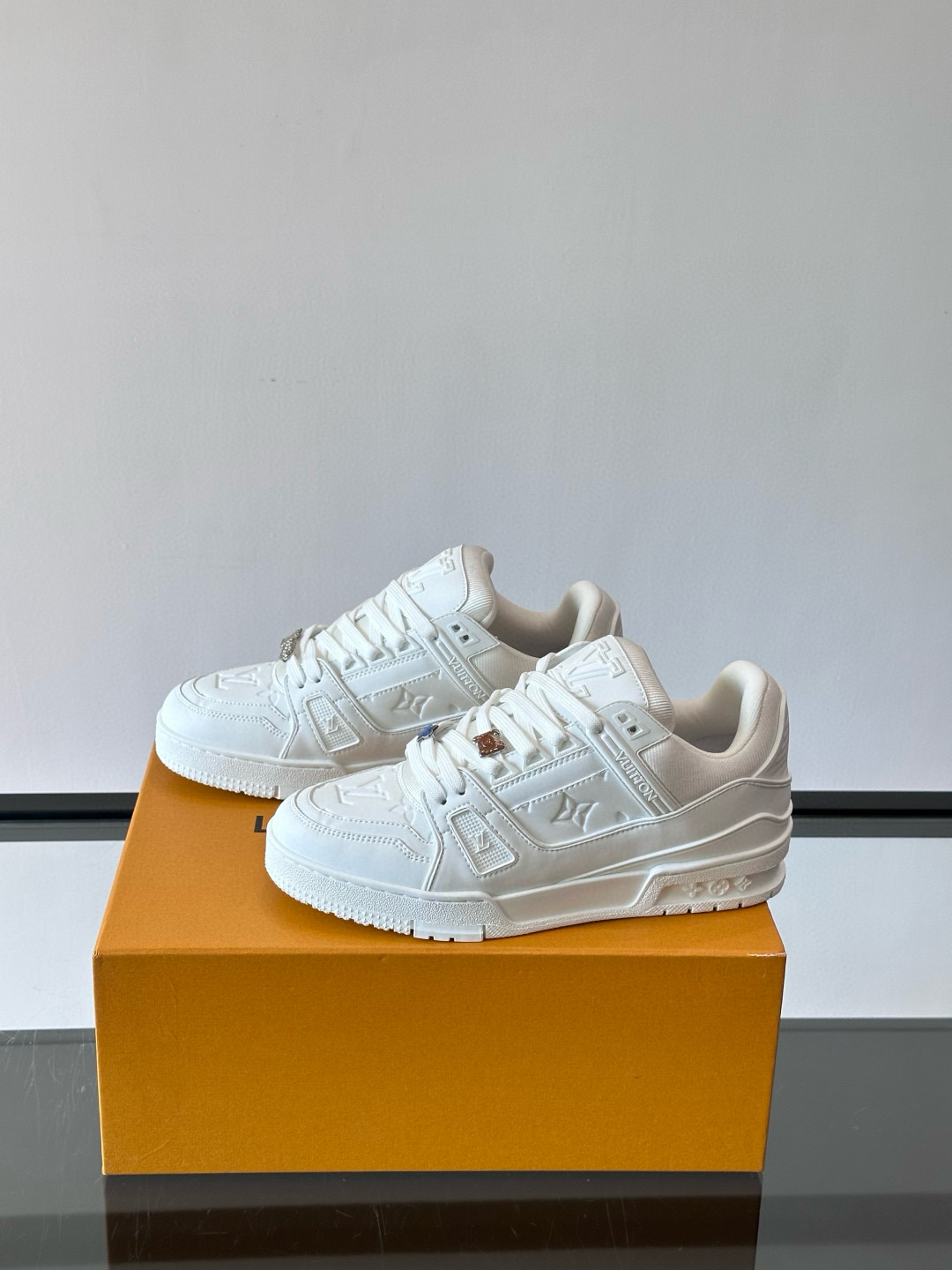 루이비통 Louis Vuitton Trainer 스니커즈