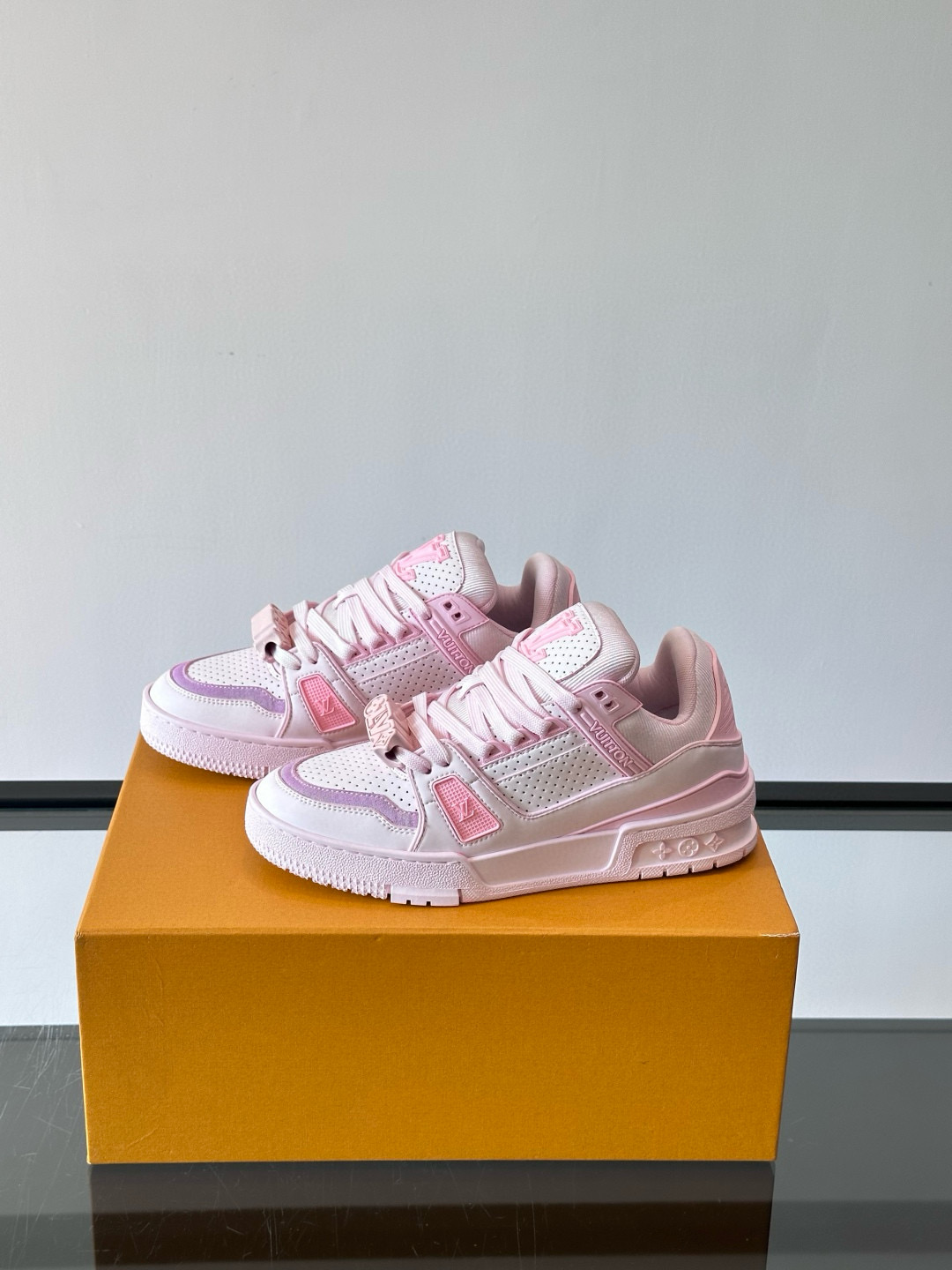 루이비통 Louis Vuitton Trainer 스니커즈