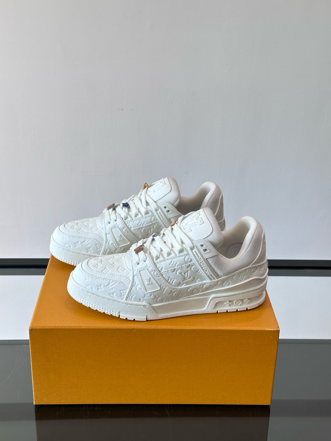 루이비통 Louis Vuitton Trainer 스니커즈