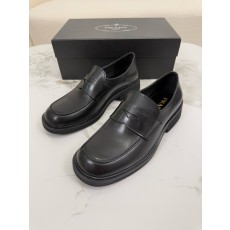 프라다 Prada 로퍼 슈즈