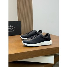 프라다 Prada 스니커즈
