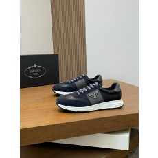 프라다 Prada 스니커즈