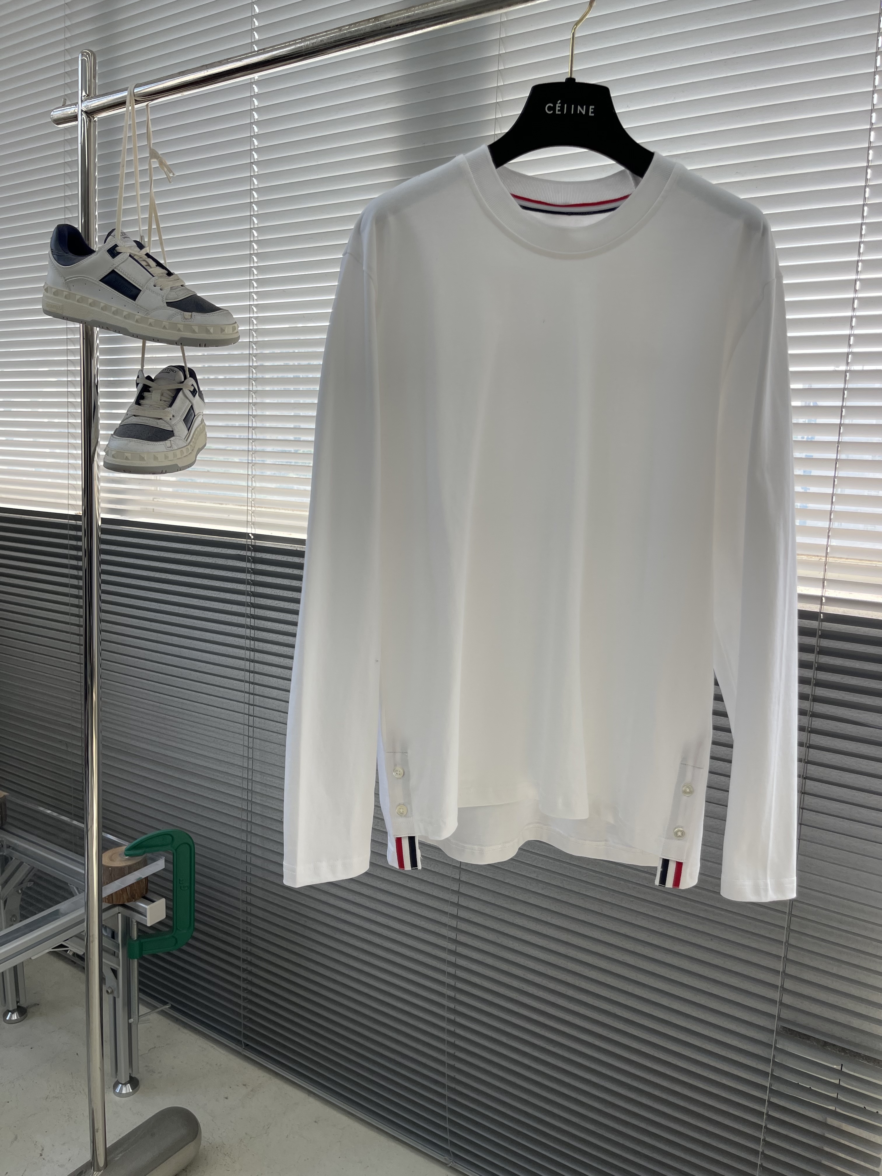 톰브라운 Thom Browne 긴팔 티셔츠