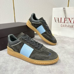 발렌티노 Valentino 스니커즈