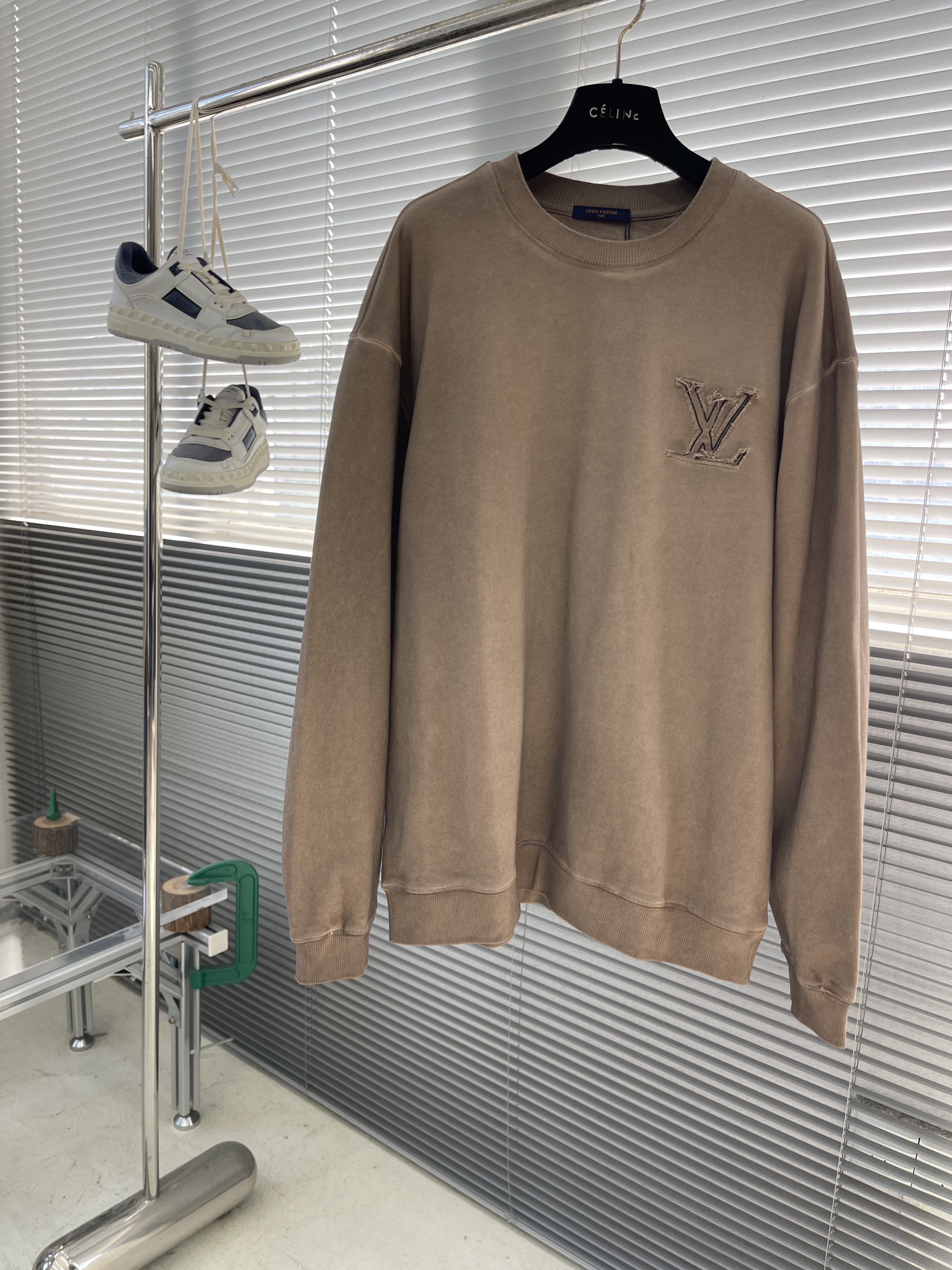 루이비통 Louis Vuitton 맨투맨