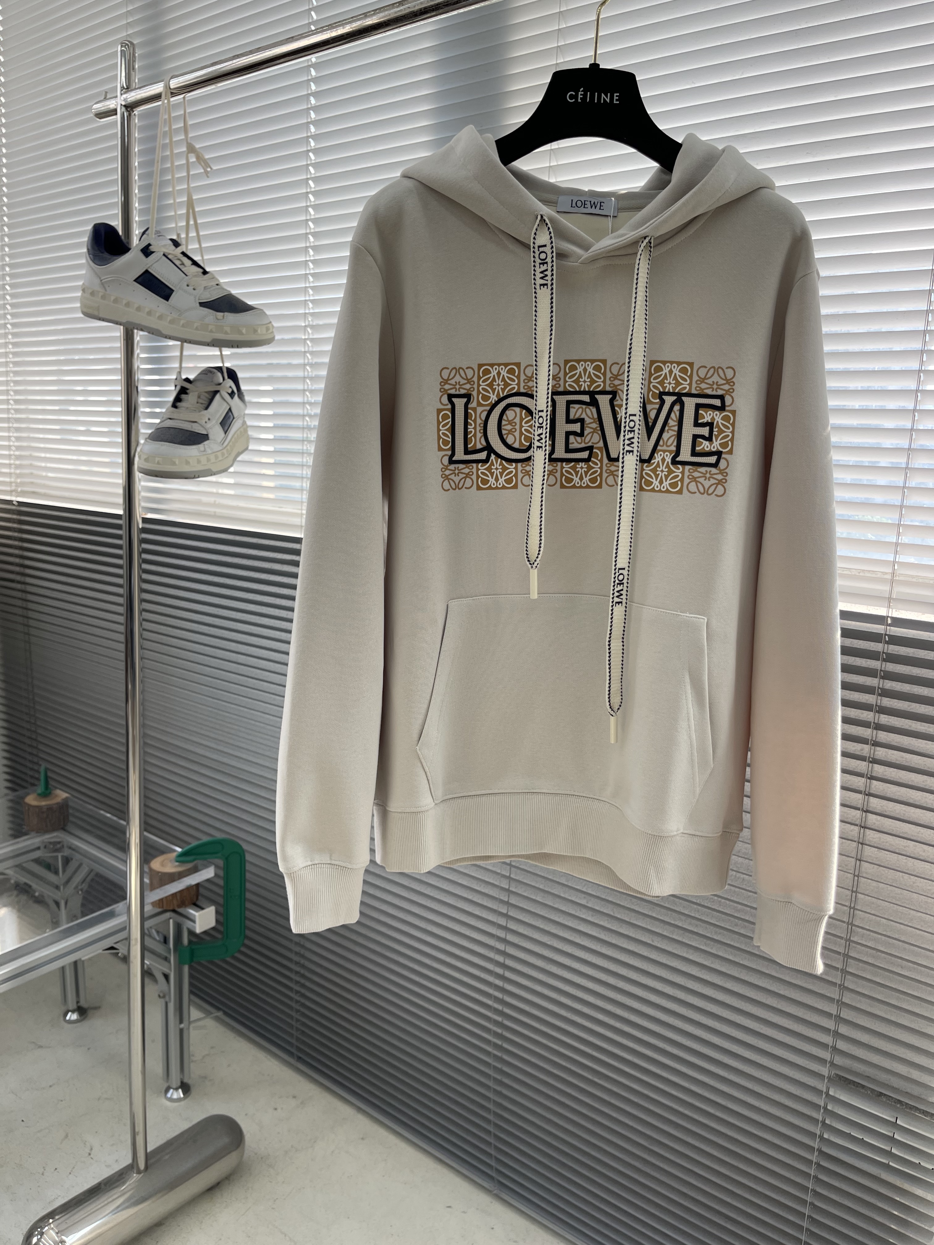 로에베 LOEWE 후드