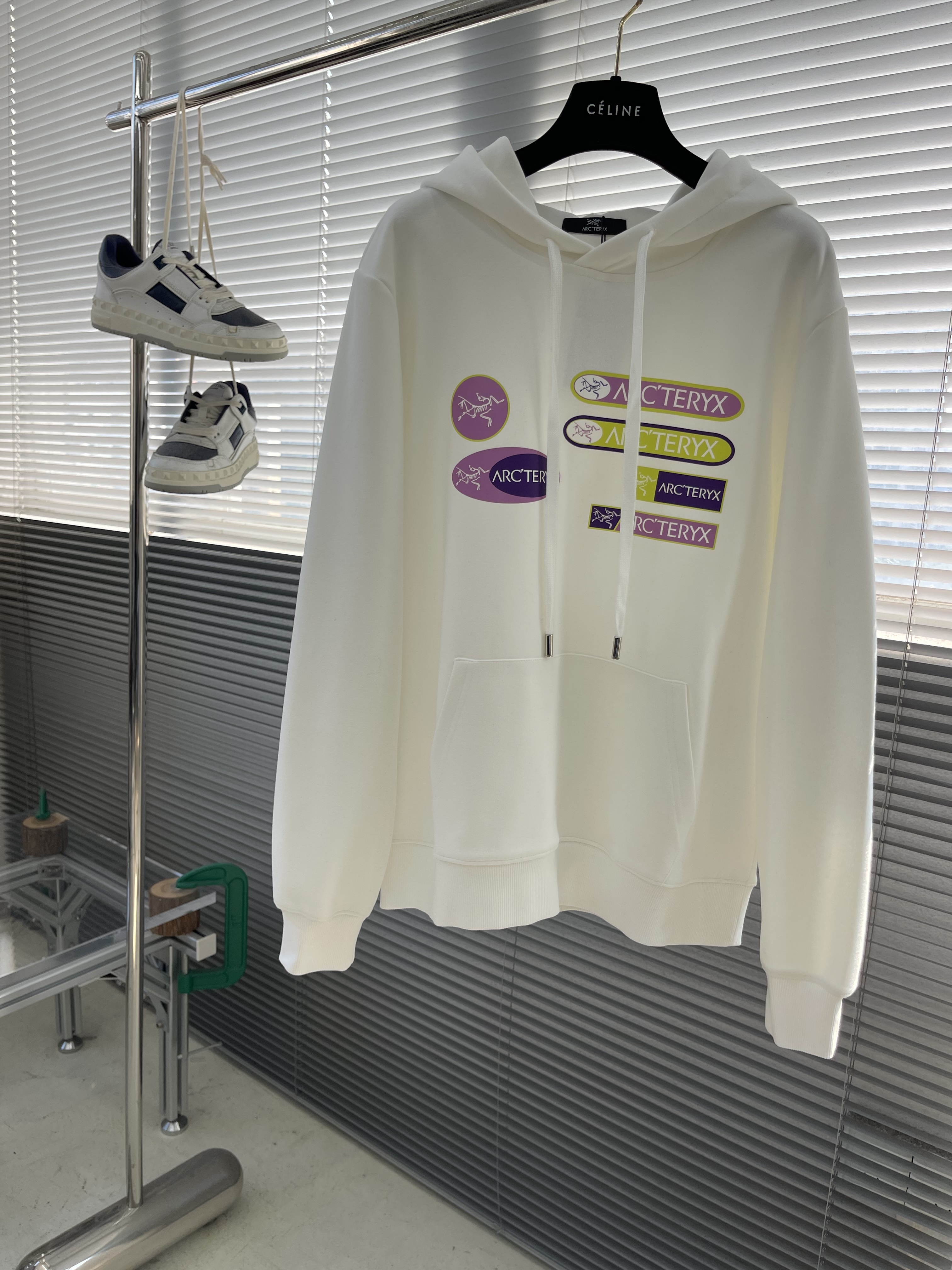 아크테릭스 ARC'TERYX 후드