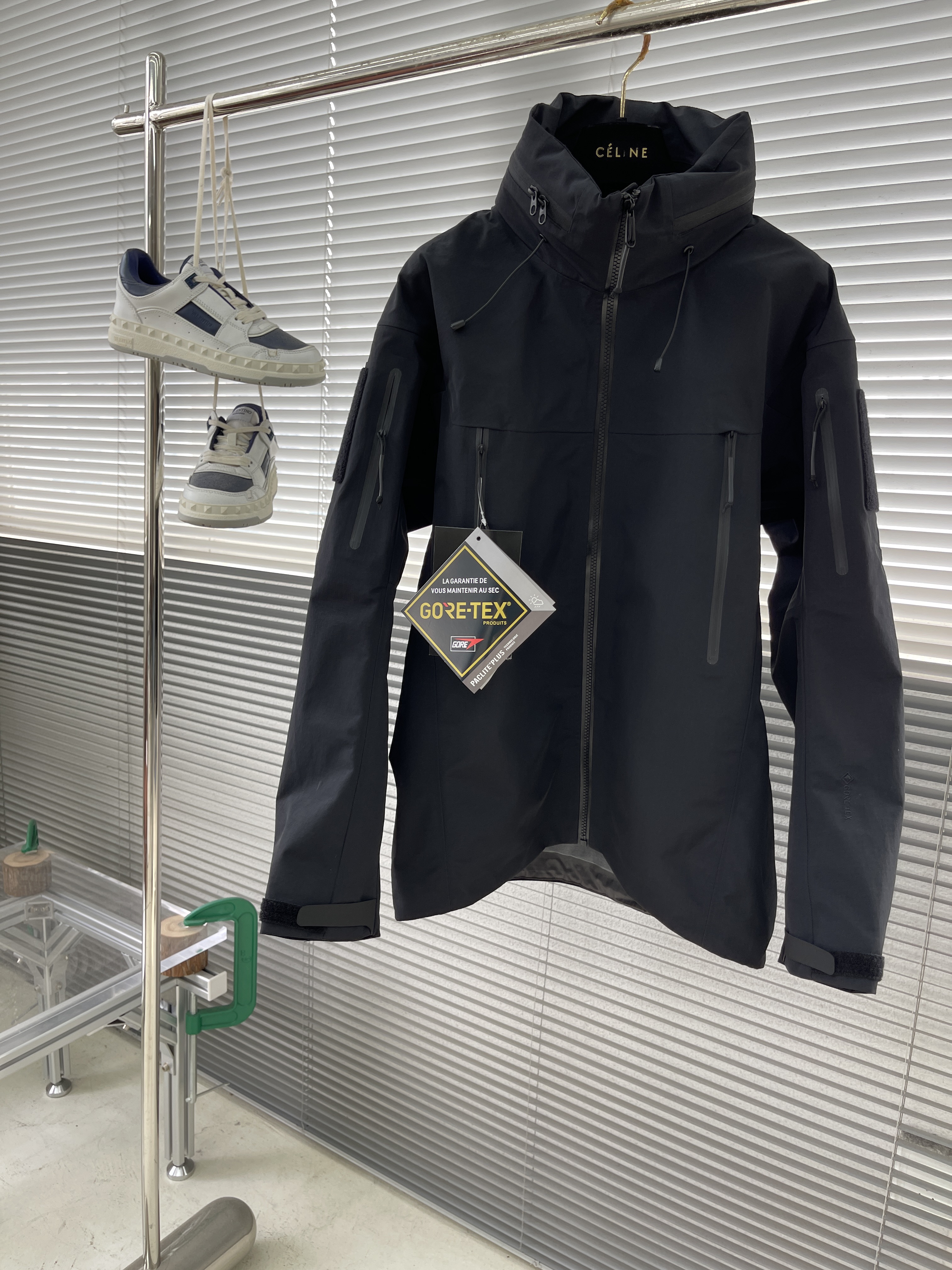 아크테릭스 ARC'TERYX Alpha 재킷