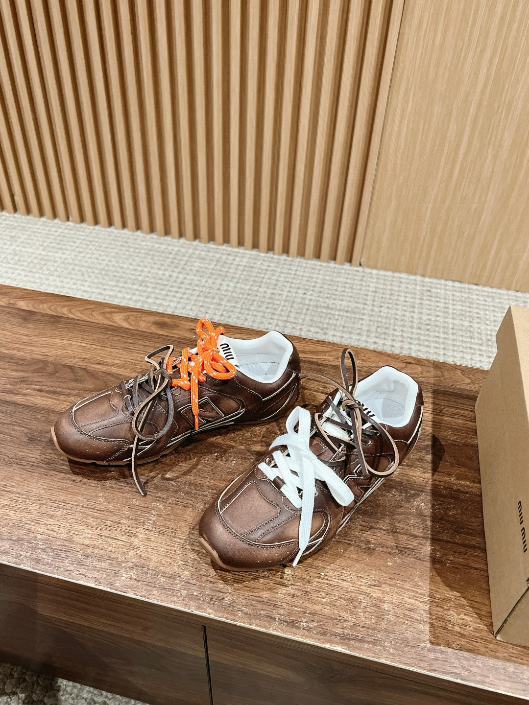 미우 미우 Miu Miu X New Balance 530# 스니커즈