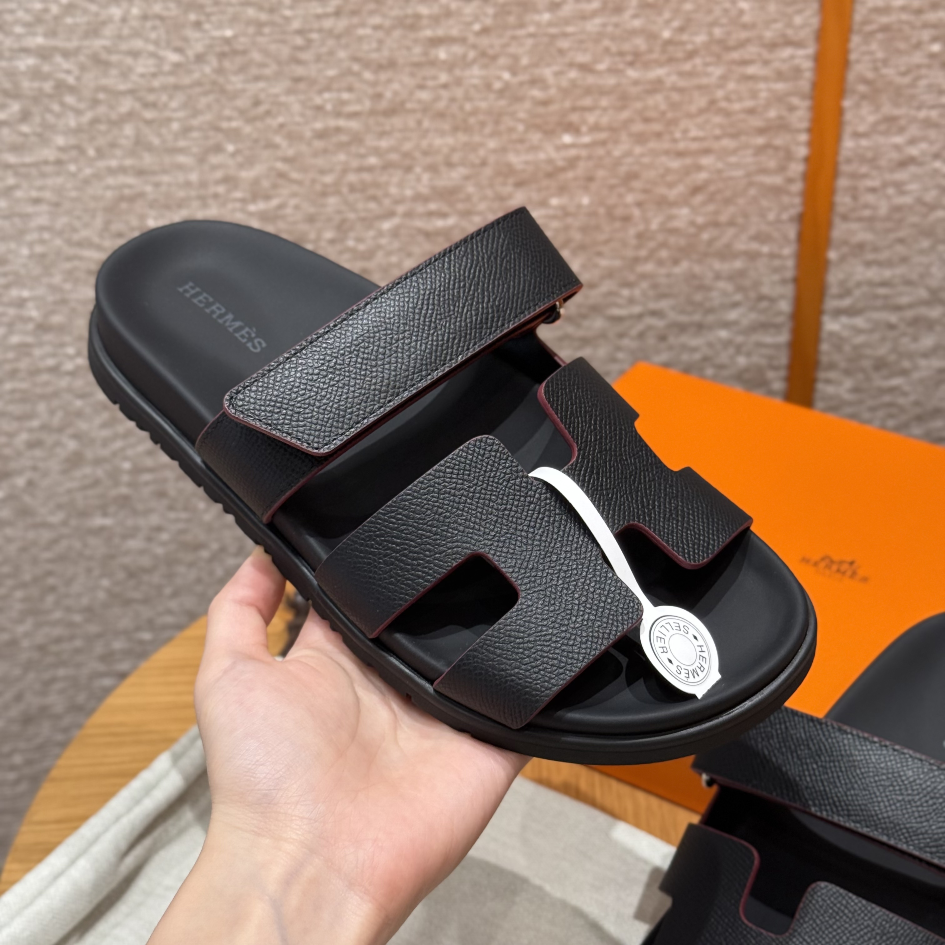 에르메스 Hermes 225 Chypre sandal Epsom&89 Noir