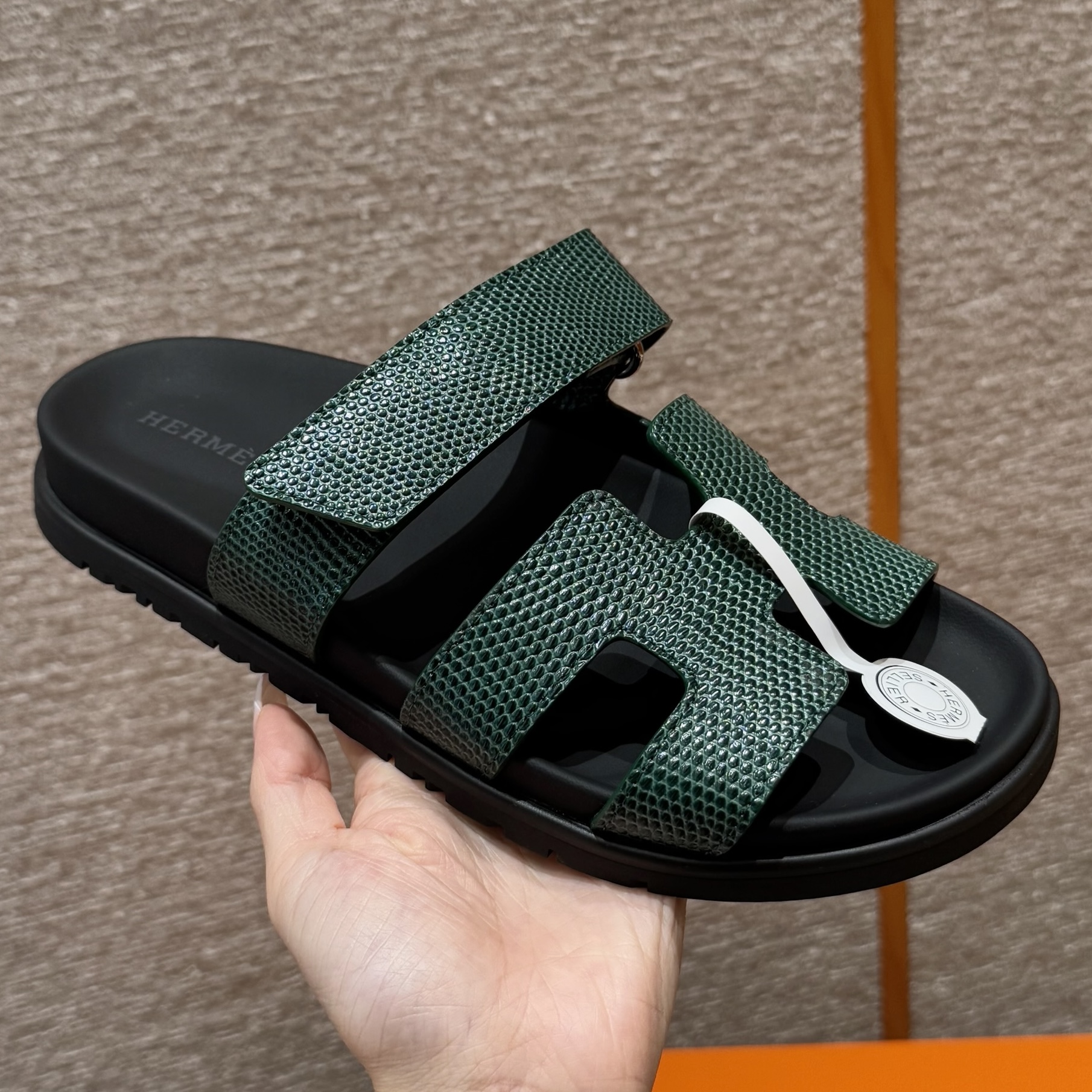 에르메스 Hermes 225 Chypre sandal Lizard&67 Vert Fonce