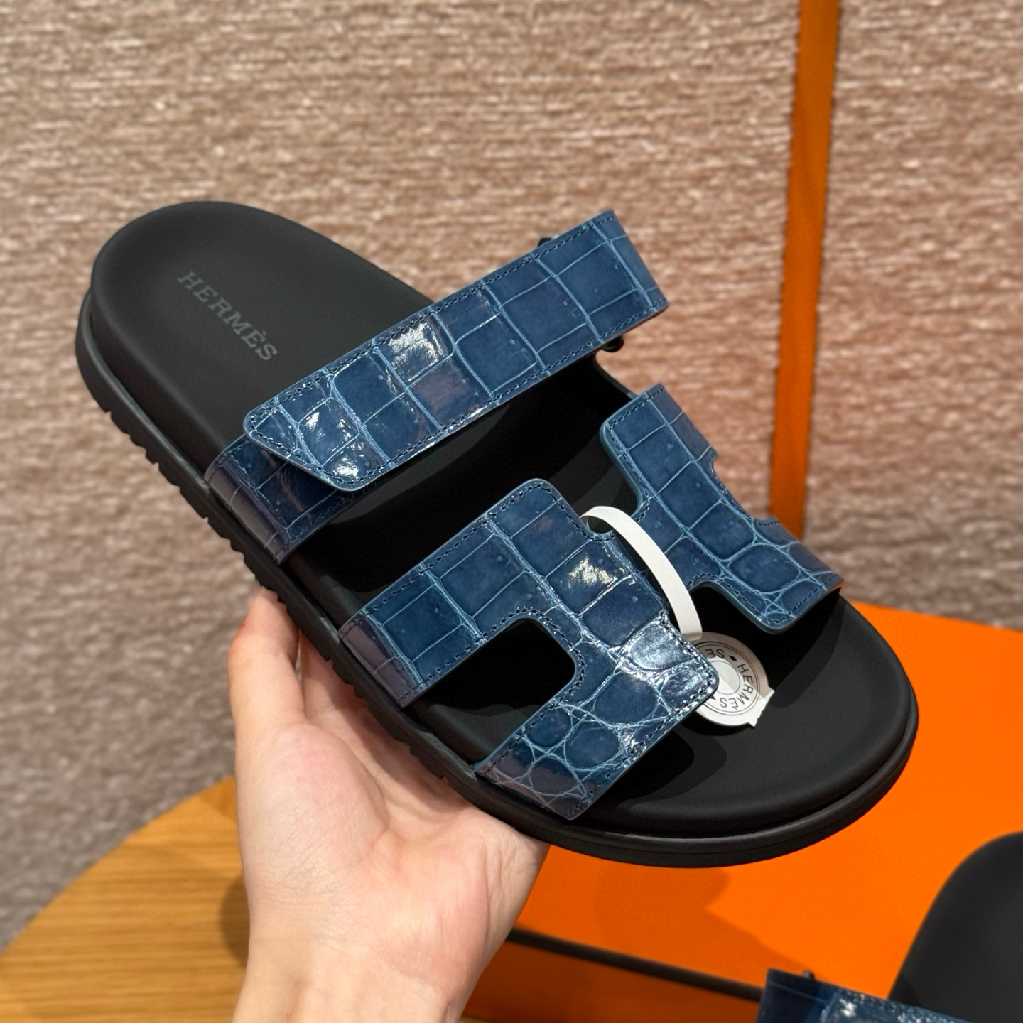 에르메스 Hermes 225 Chypre sandal Matte Alligator&Denim blue
