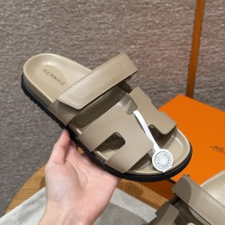 에르메스 Hermes 225 Chypre sandal Swift&B3 Beige Mastic