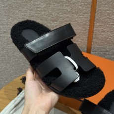 에르메스 Hermes 225 Chypre sandal Chamois and Woolskin&89 Noir