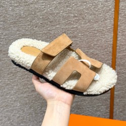 에르메스 Hermes 225 Chypre sandal Woolskin and Chamois&Light Beige
