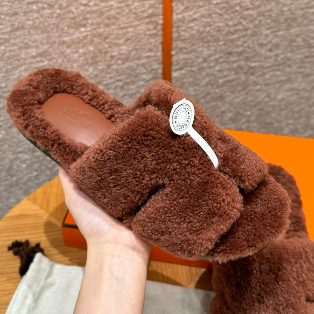 에르메스 Hermes 182 Izmir sandal Woolskin&Brown