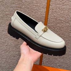에르메스 Hermes 109 Icone loafer Swift and Calfskin&Beige Glaise